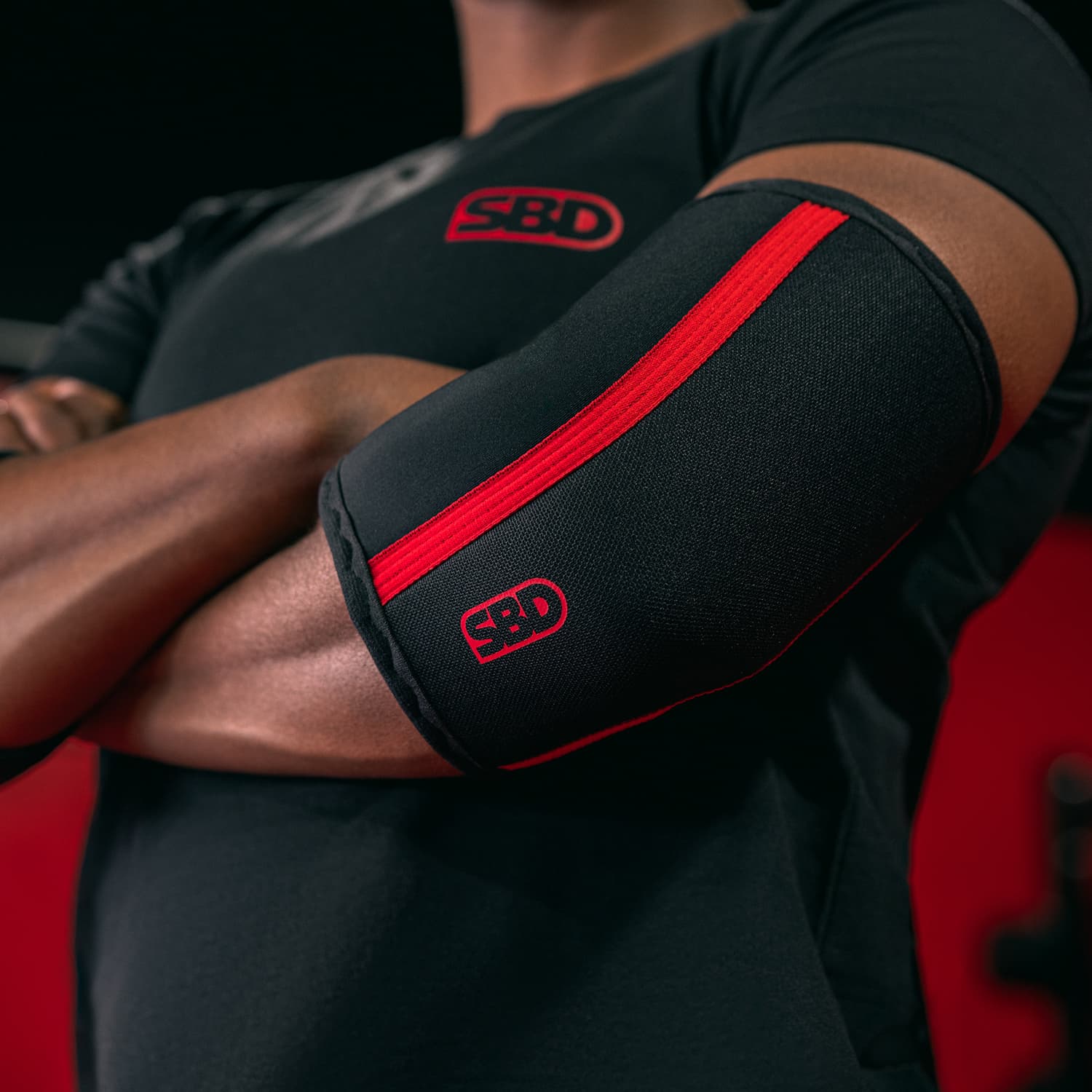SBD Ellenbogenstulpen Elbow Sleeves fuer Krafttraining im Gym und Fitness und Bodybuilding Schweiz